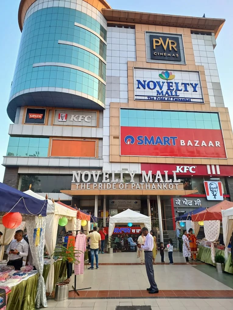 Novelty Mall, Pathankot